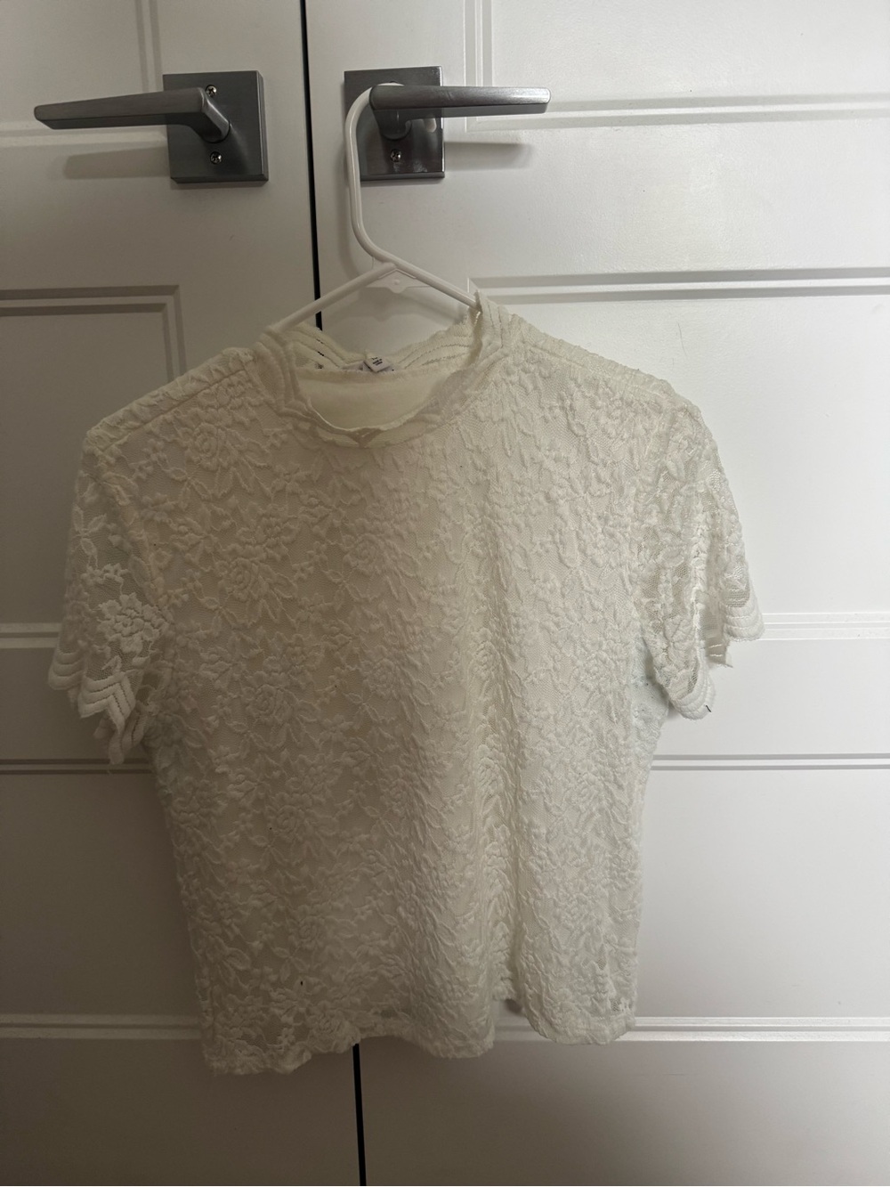 Ardene Cream Floral Lace Short Sleeve Top